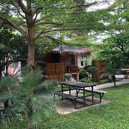 The Creek At Khao Yai Hotel Pak Chong Екстериор снимка