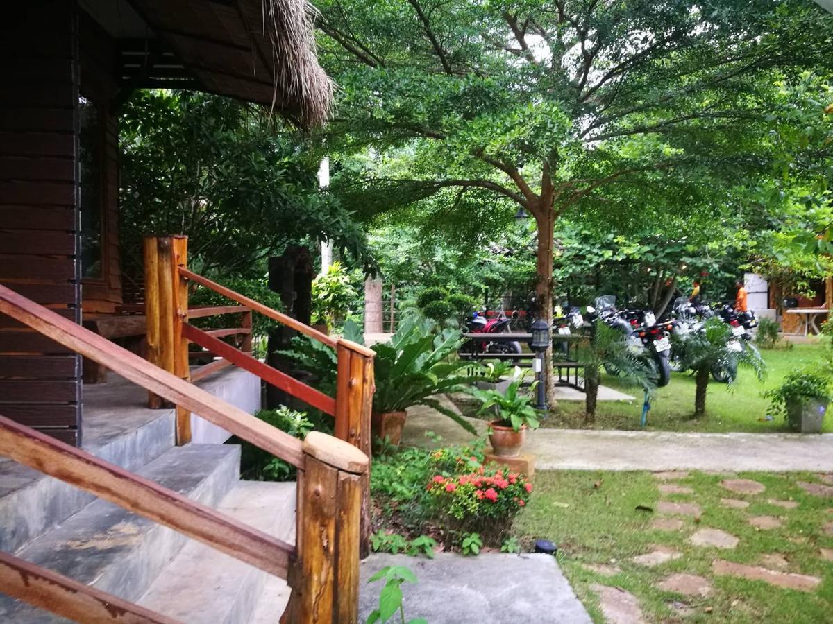 The Creek At Khao Yai Hotel Pak Chong Екстериор снимка