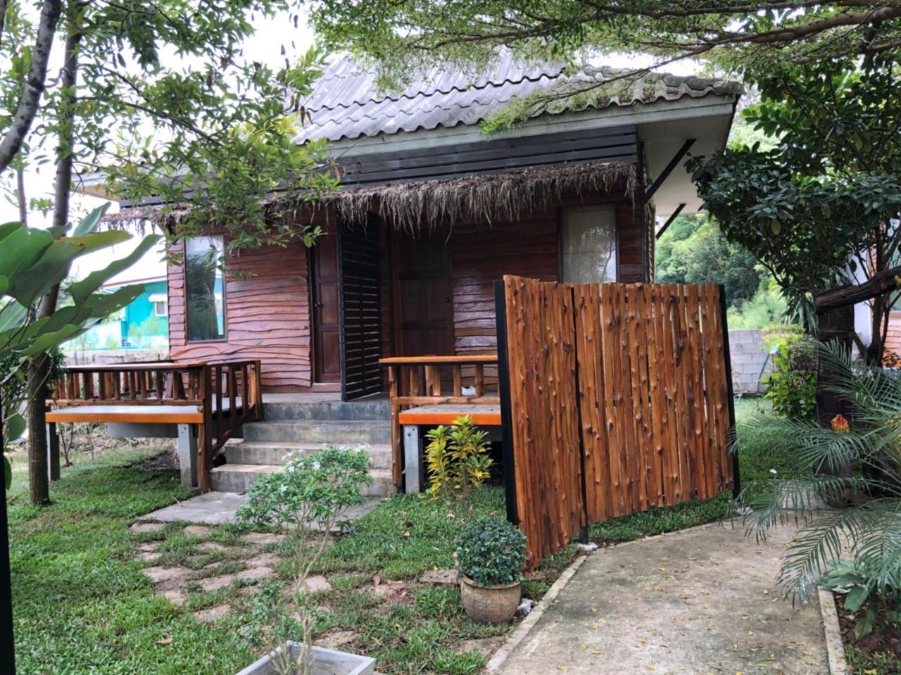 The Creek At Khao Yai Hotel Pak Chong Екстериор снимка
